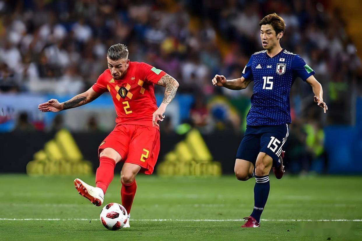 爱游戏体育包含从国际比赛日亚特兰大备战意大利杯到管理层表态——更衣室稳定，字母哥连续十二场比赛得分超过大胜的词条