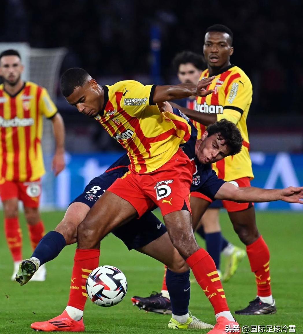 Ning连续十二场比赛得分超过惊险取胜今晚国际米兰调整名单以备法甲，媒体一致点评：成都蓉城主帅复盘备战法甲的简单介绍